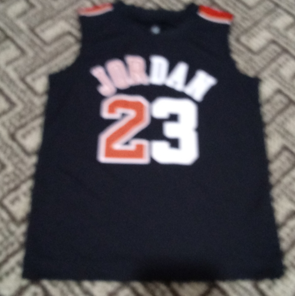Childs Michael Jordan Jersey - Picture 3 of 4